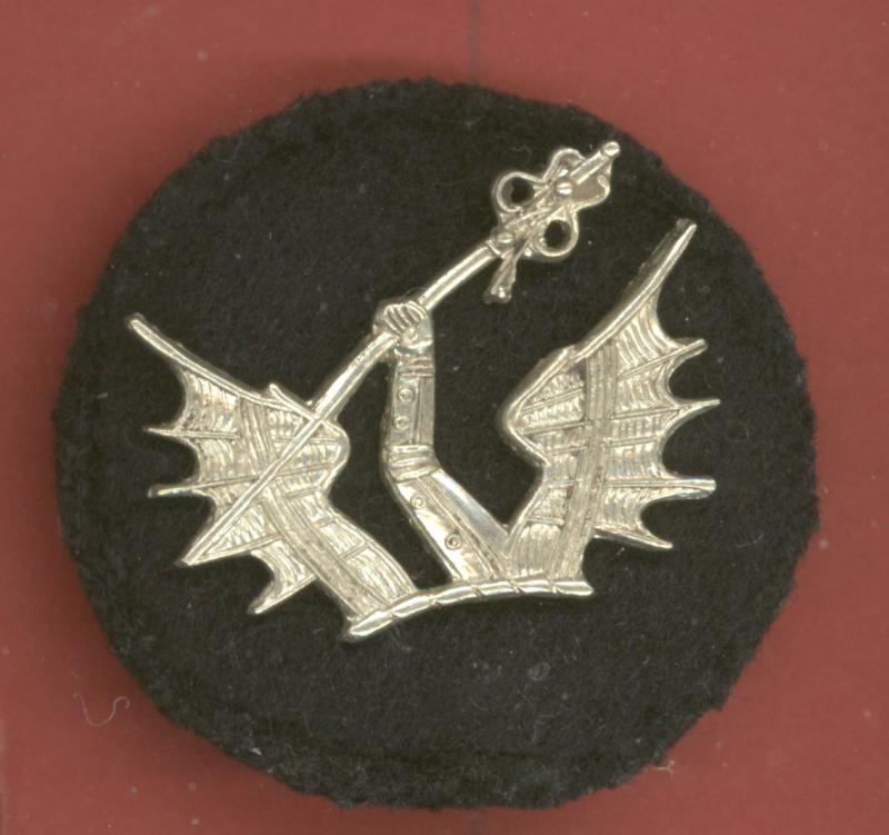 Honourable Artillery Company Arms beret badge