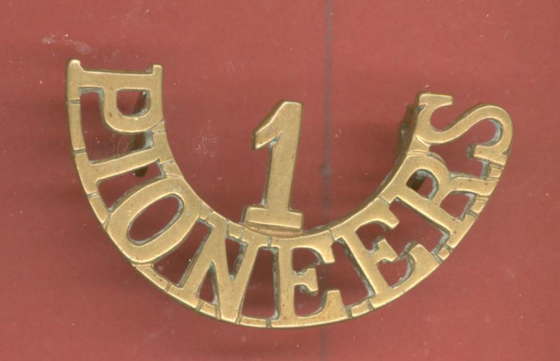 Indian Army 1st Madras Pioneer Regiment. shoulder title